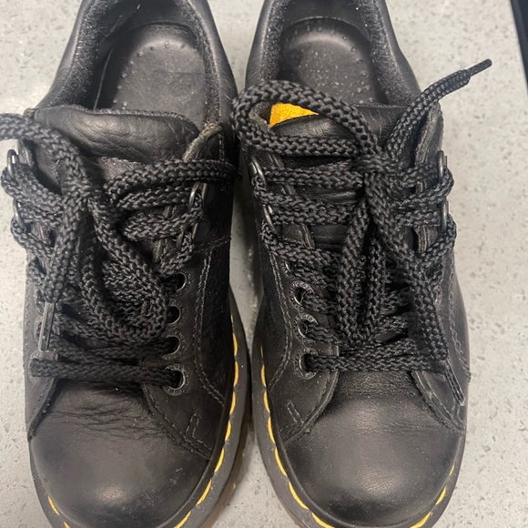 Women’s Dr. Marten shoes. Black size 5 - Picture 5 of 12
